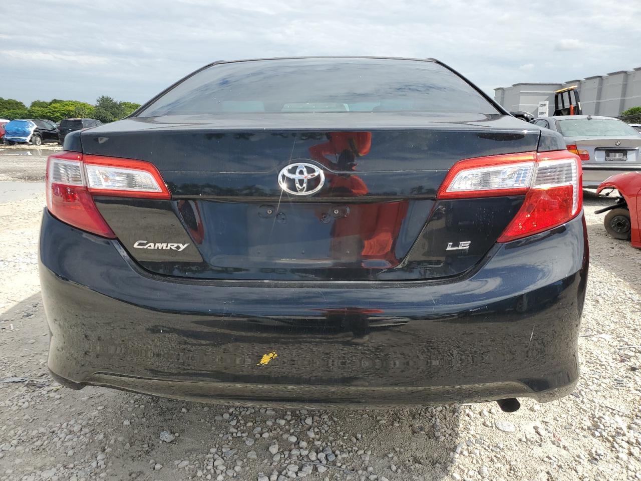 2012 Toyota Camry Base VIN: 4T1BF1FKXCU065095 Lot: 70667555