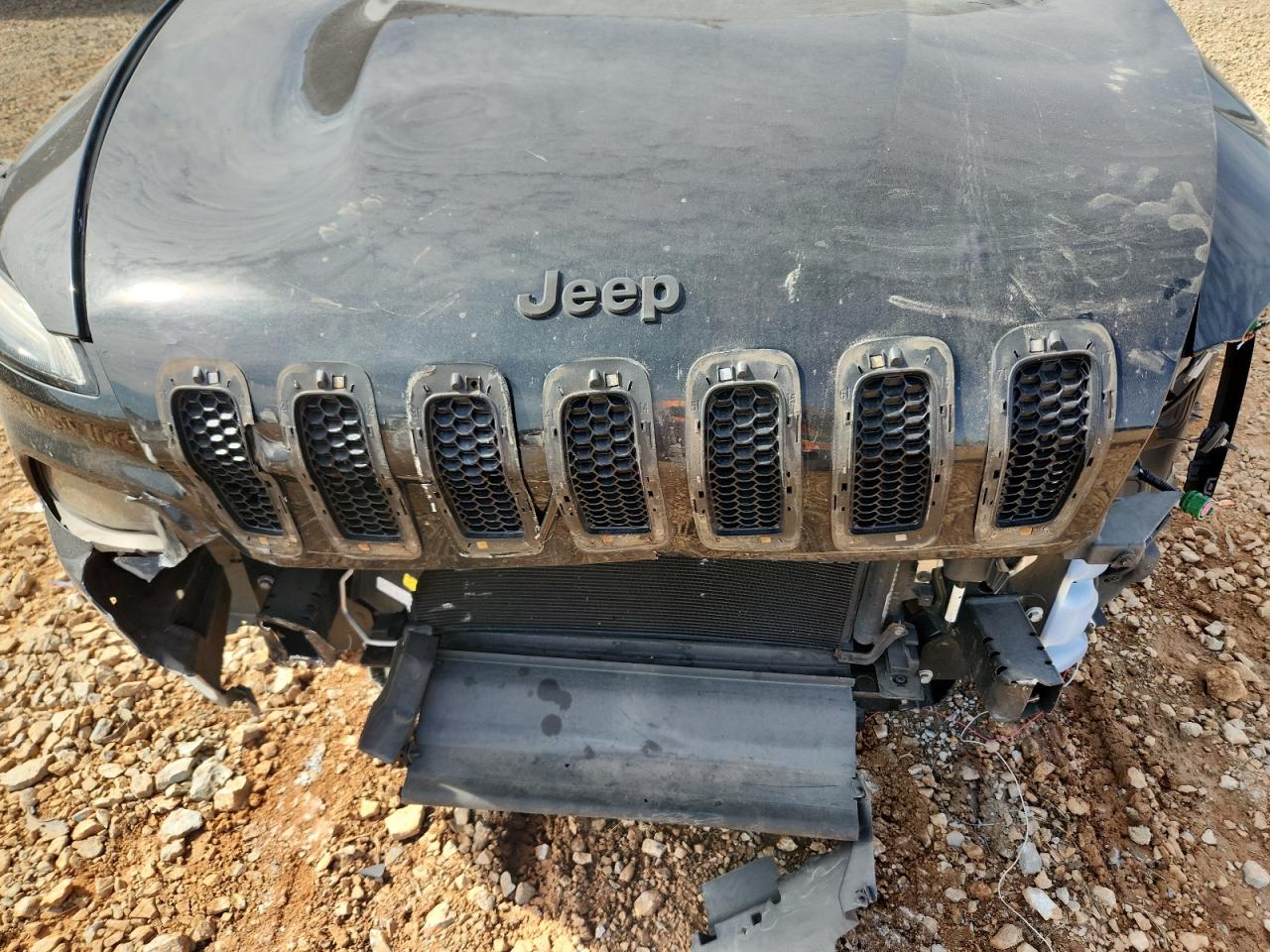 2015 Jeep Cherokee Sport VIN: 1C4PJLAB9FW766439 Lot: 70859605