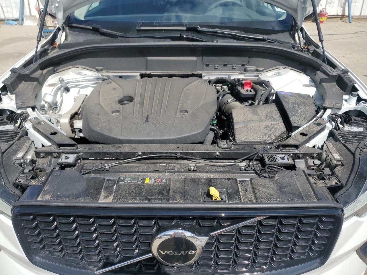 2024 Volvo Xc60 Plus VIN: YV4L12RL5R1712527 Lot: 68167445