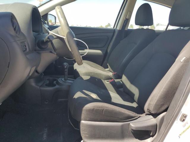  NISSAN VERSA 2018 Білий
