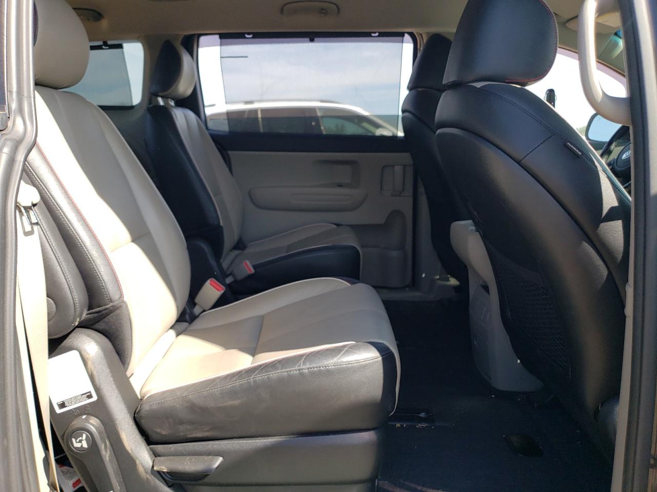 2019 Kia Sedona Lx VIN: KNDMB5C13K6507956 Lot: 70655655