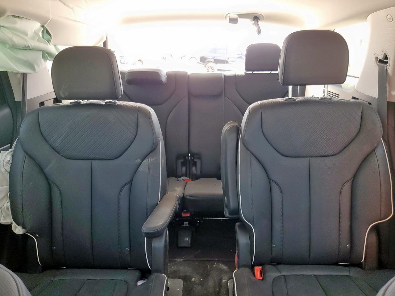 2025 Hyundai Palisade Sel VIN: KM8R24GE9SU921179 Lot: 69071375