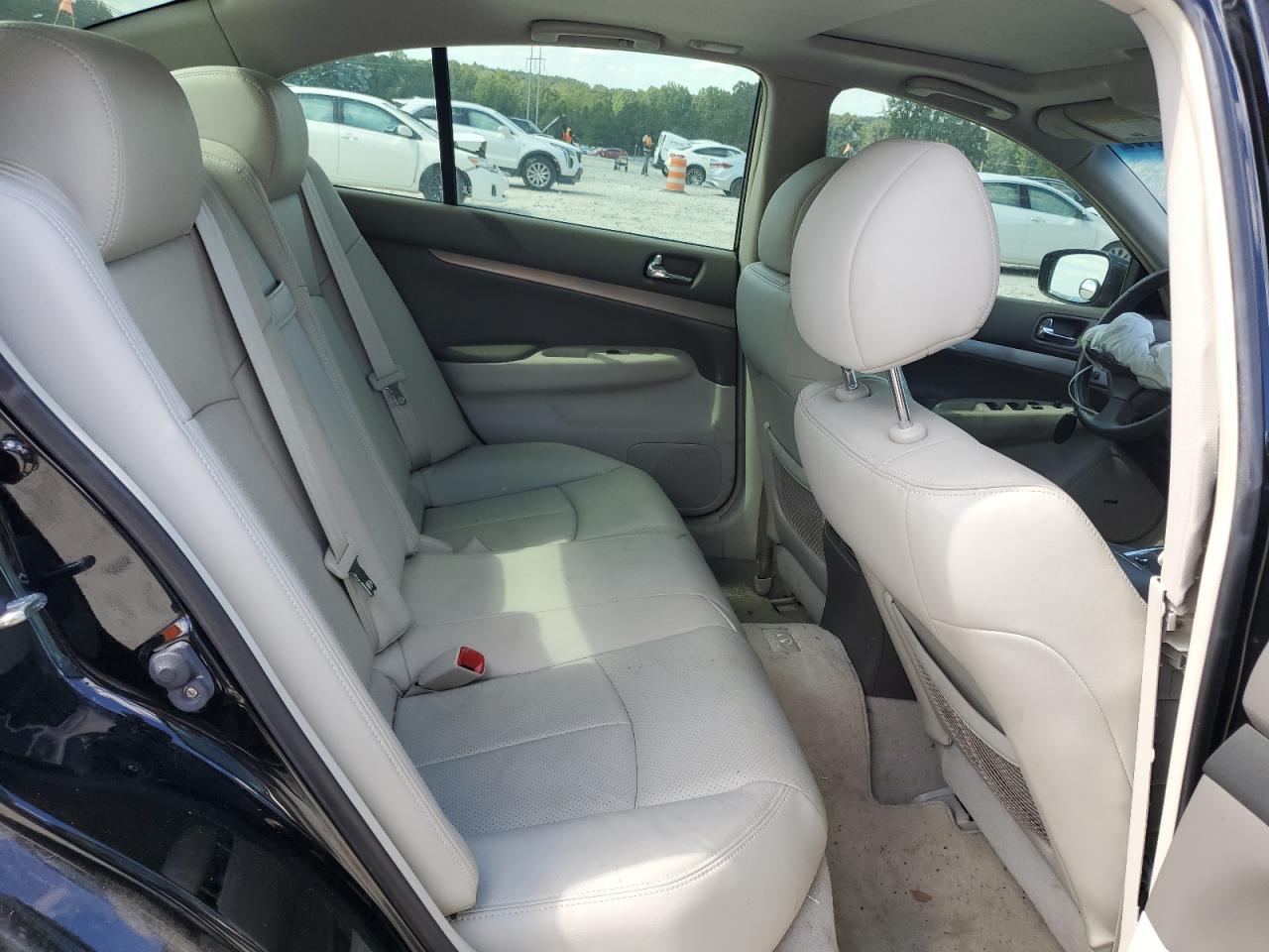 2013 Infiniti G37 Base VIN: JN1CV6AP8DM301128 Lot: 70645445