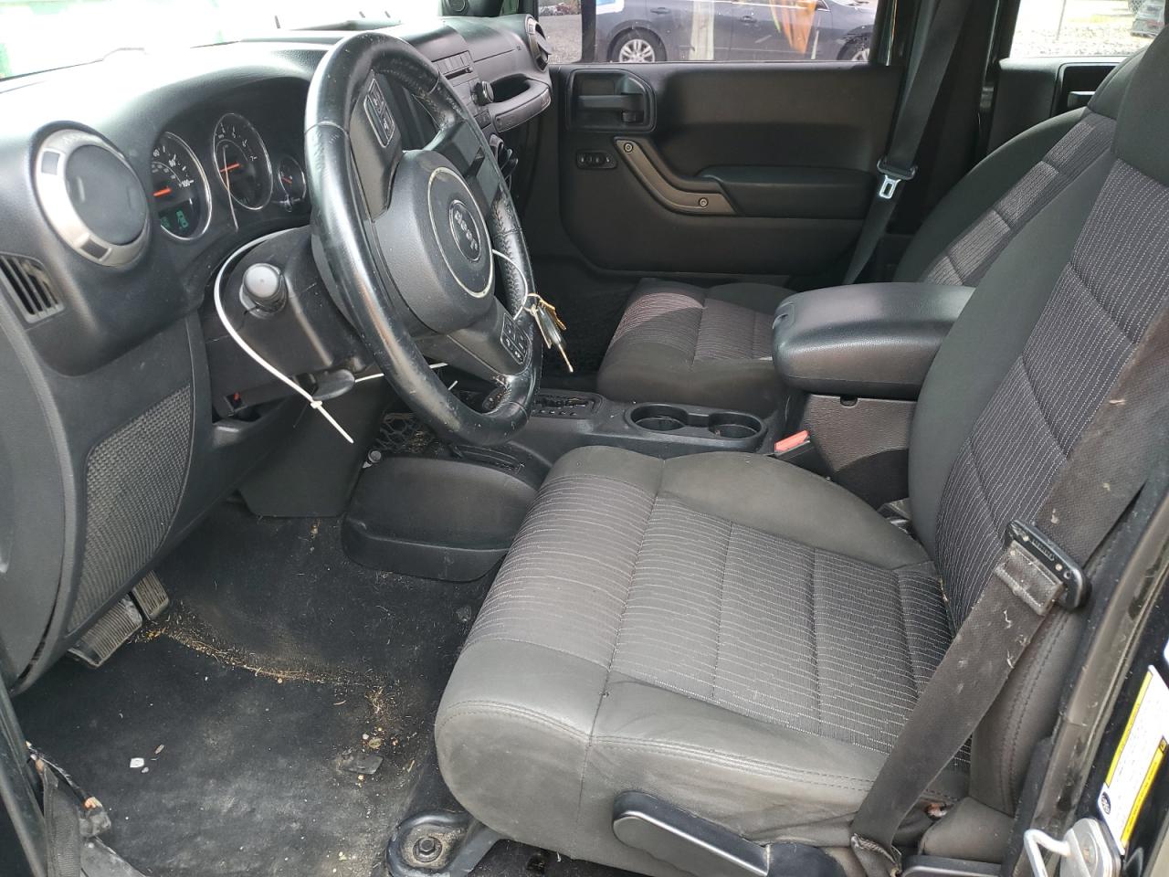 2011 Jeep Wrangler Unlimited Sport VIN: 1J4BA3H11BL596395 Lot: 69989385