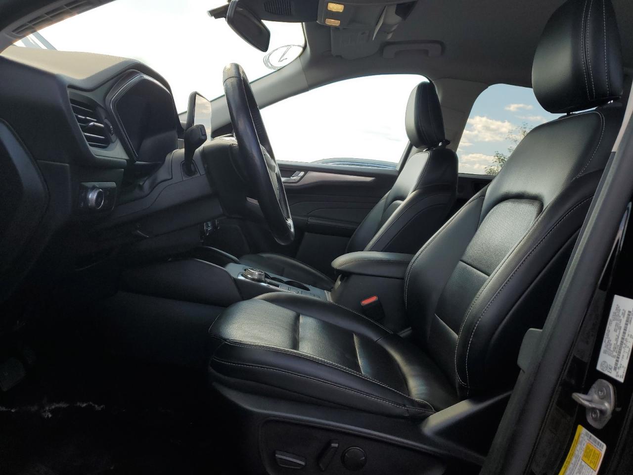 2021 Ford Escape Titanium VIN: 1FMCU9DZ3MUA57060 Lot: 70669475