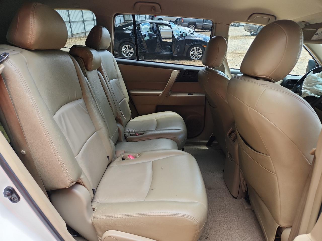 2008 Toyota Highlander VIN: JTEDS41A982011374 Lot: 67277095