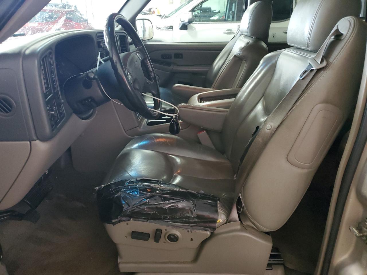 2005 Chevrolet Tahoe K1500 VIN: 1GNEK13T75J181599 Lot: 69198965