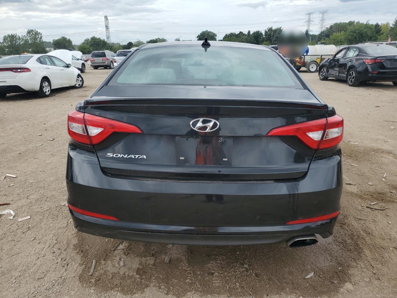 2015 Hyundai Sonata Se VIN: 5NPE24AF8FH250088 Lot: 70451925
