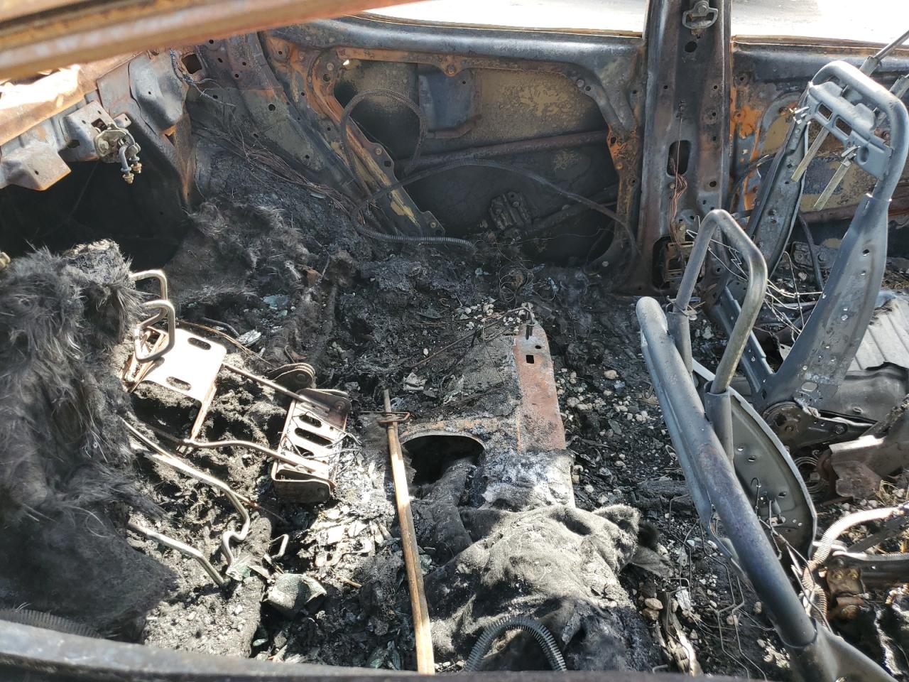 2013 Hyundai Elantra Gls VIN: 5NPDH4AE9DH418948 Lot: 70543905