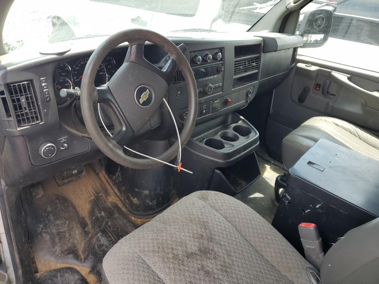 2013 Chevrolet Express G2500 VIN: 1GCWGFCA8D1903932 Lot: 52378445