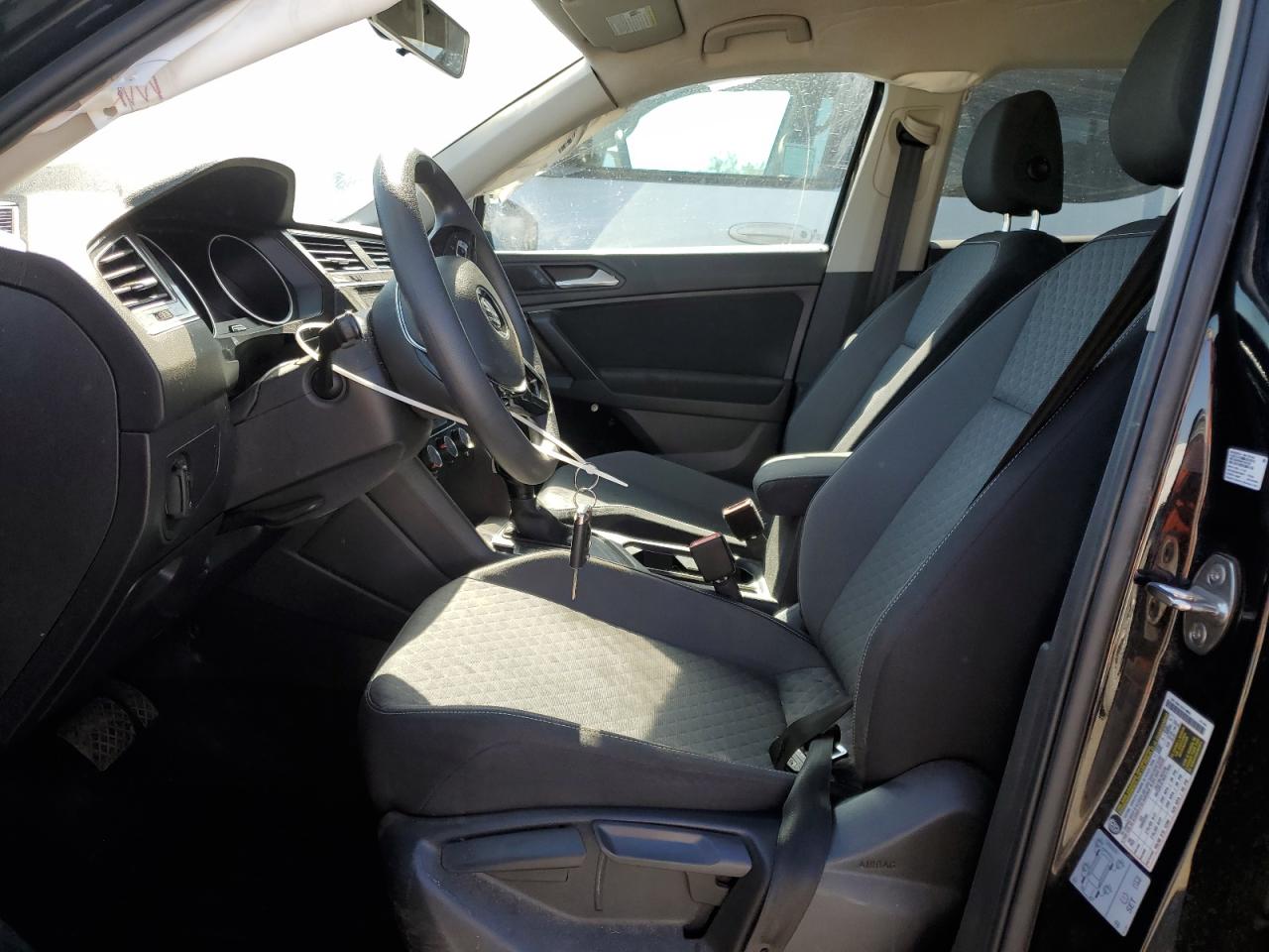 2021 Volkswagen Tiguan S VIN: 3VV1B7AX0MM121215 Lot: 67323425