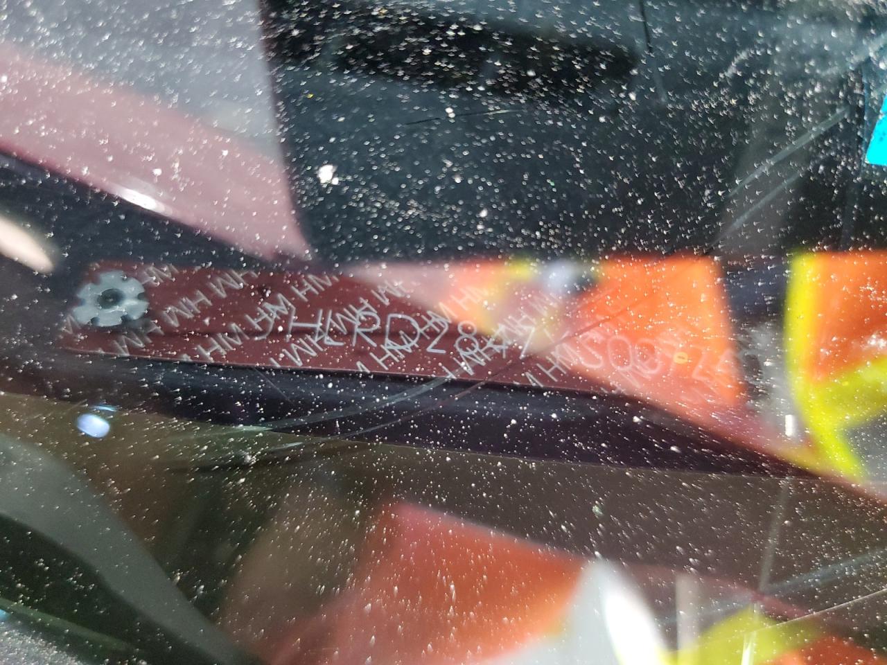 2000 Honda Cr-V Lx VIN: JHLRD2847YS007240 Lot: 68998225