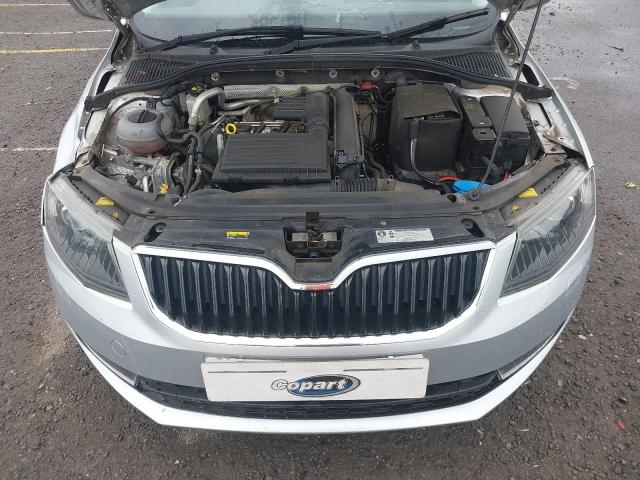 2016 SKODA OCTAVIA SE