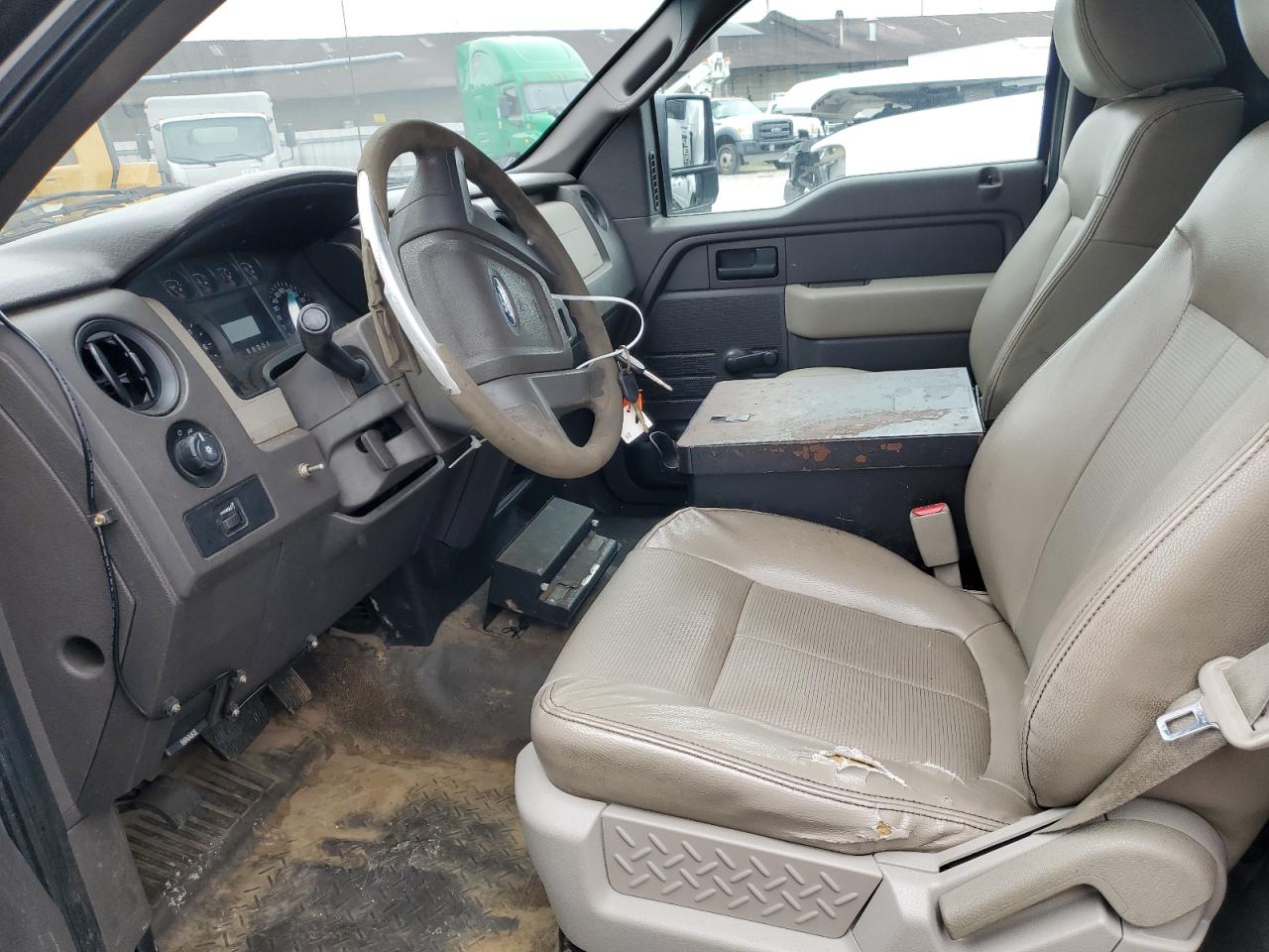 2010 Ford F150 VIN: 1FTMF1CW9AKC08700 Lot: 51230225