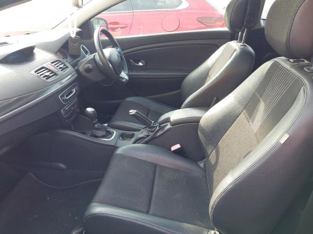 2010 RENAULT MEGANE 