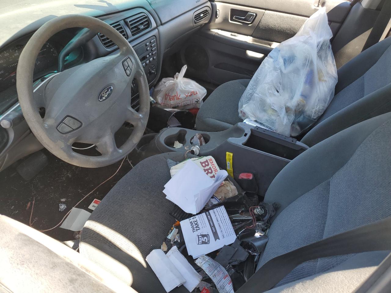 2000 Ford Taurus Se VIN: 1FAFP53U6YG292635 Lot: 70810685