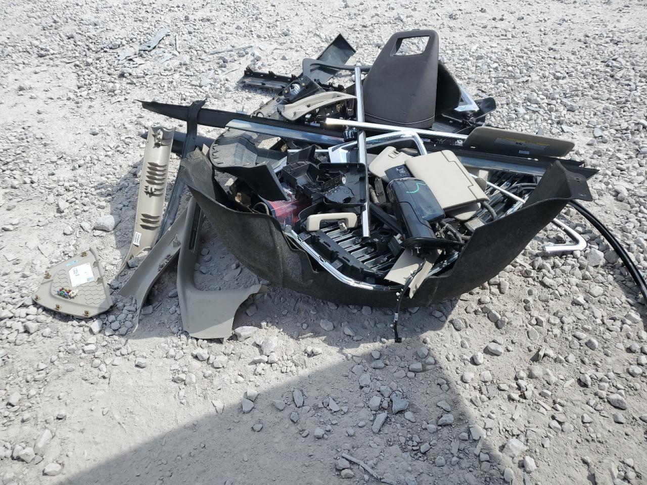 2018 GMC Yukon Denali VIN: 1GKS2CKJXJR208060 Lot: 69263705