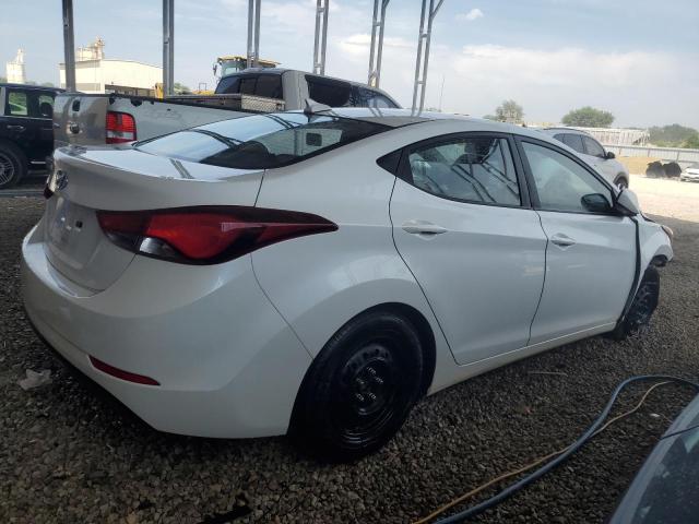  HYUNDAI ELANTRA 2016 Белы