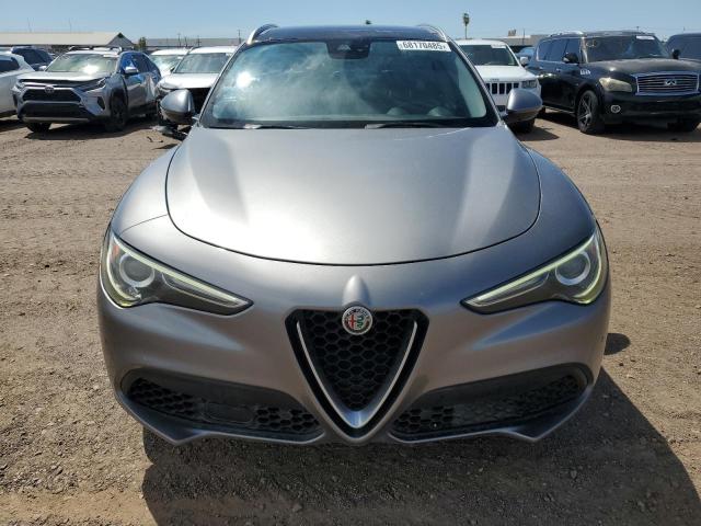  ALFA ROMEO STELVIO 2018 Серый