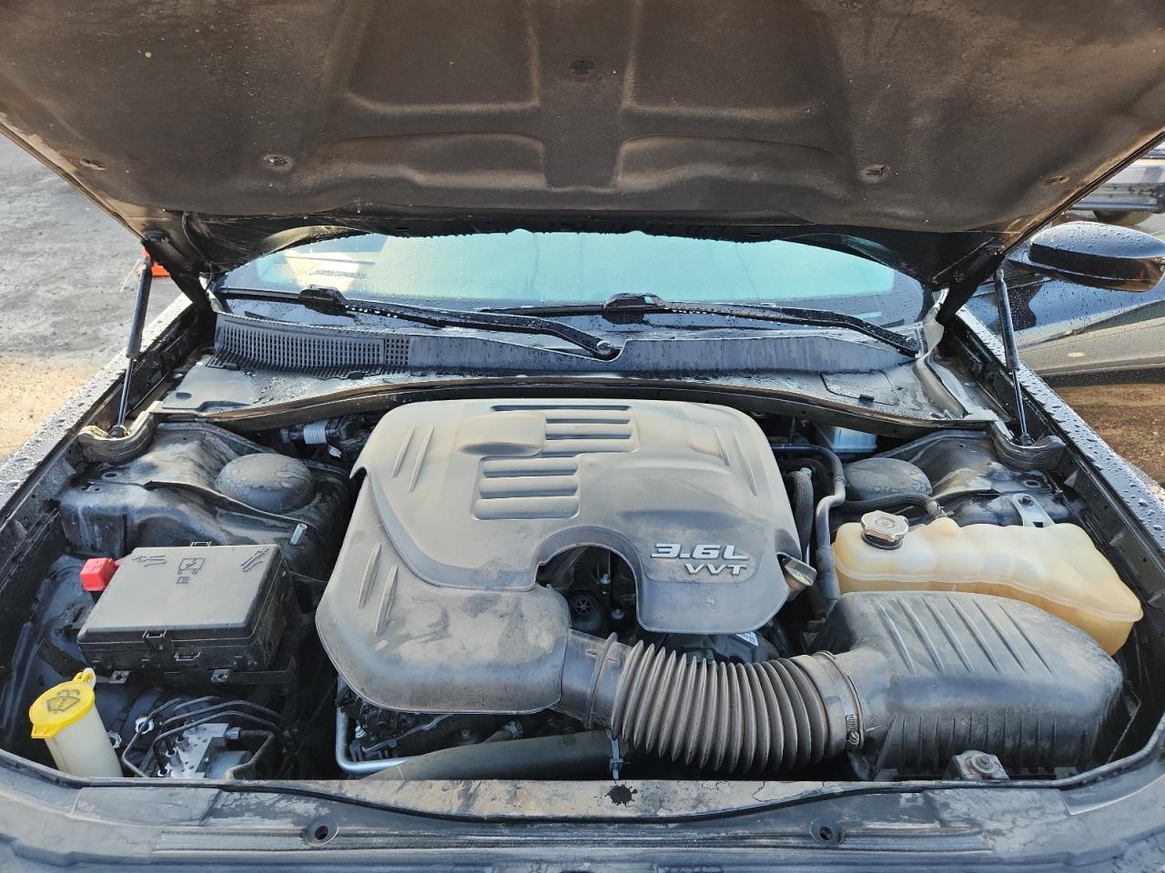 2018 Chrysler 300 Touring VIN: 2C3CCARG9JH309185 Lot: 70473845