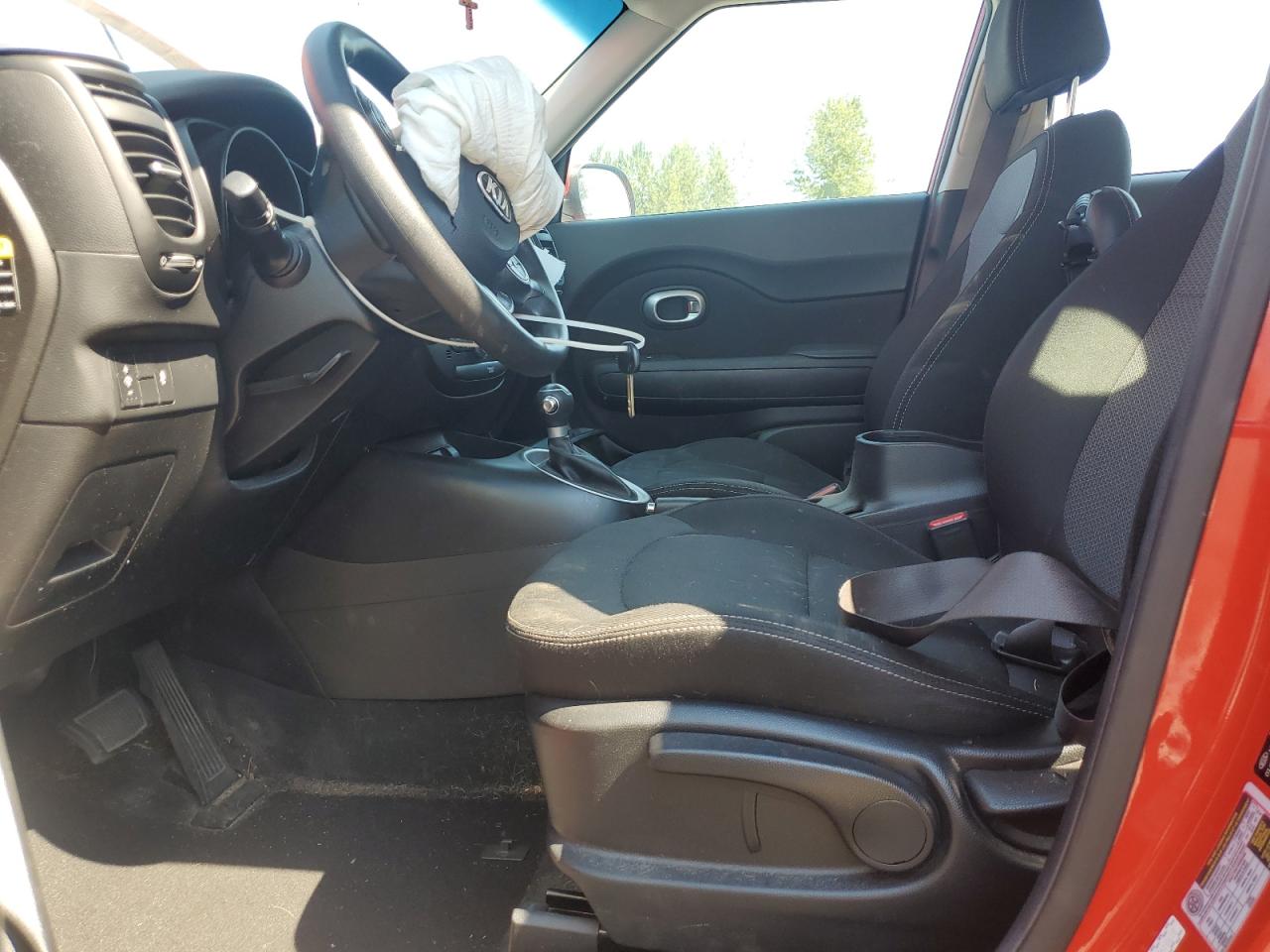 2018 Kia Soul + VIN: KNDJP3A56J7610618 Lot: 70404935