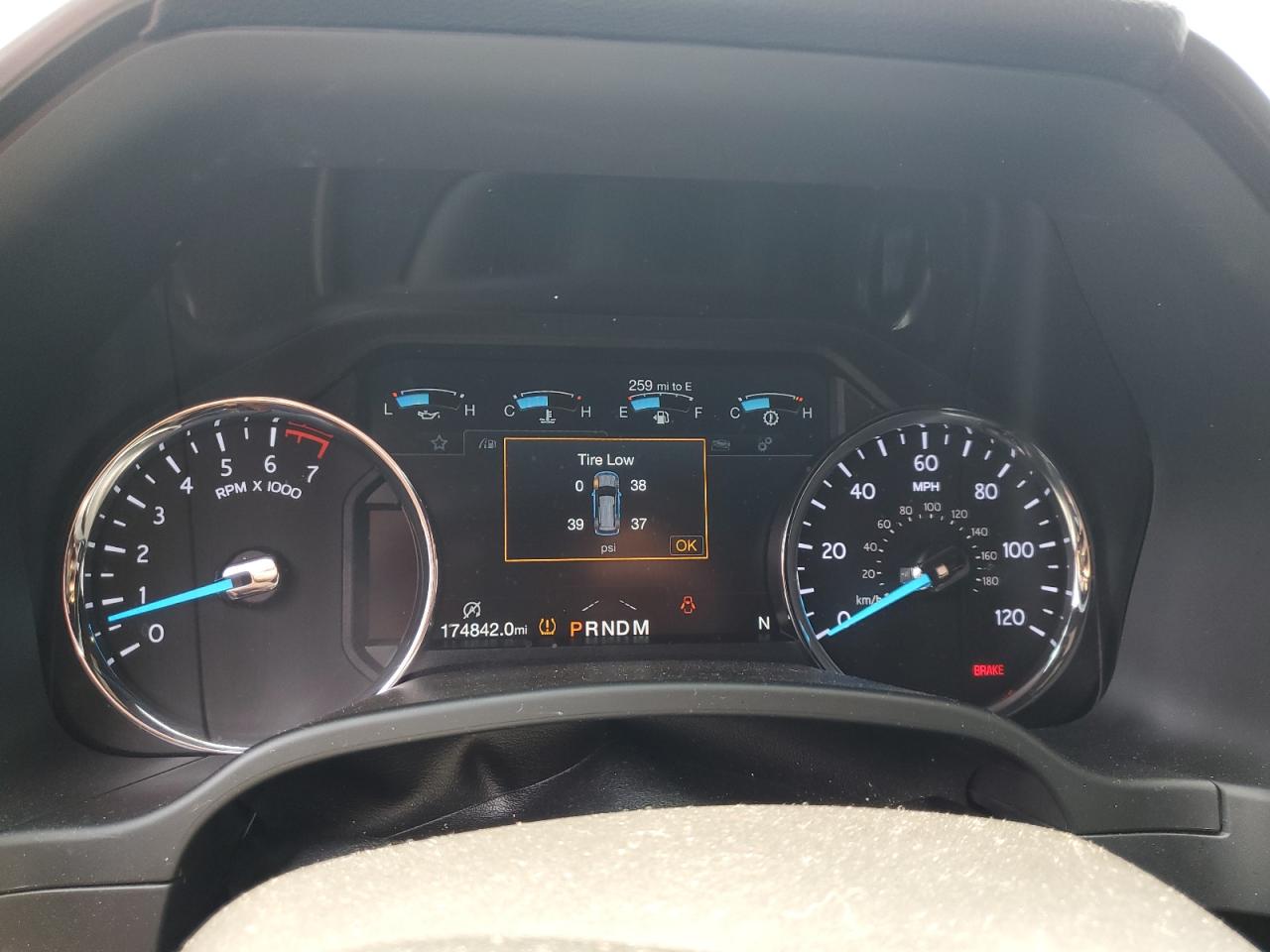 1FMJK2AT7KEA24333 2019 Ford Expedition Max Limited