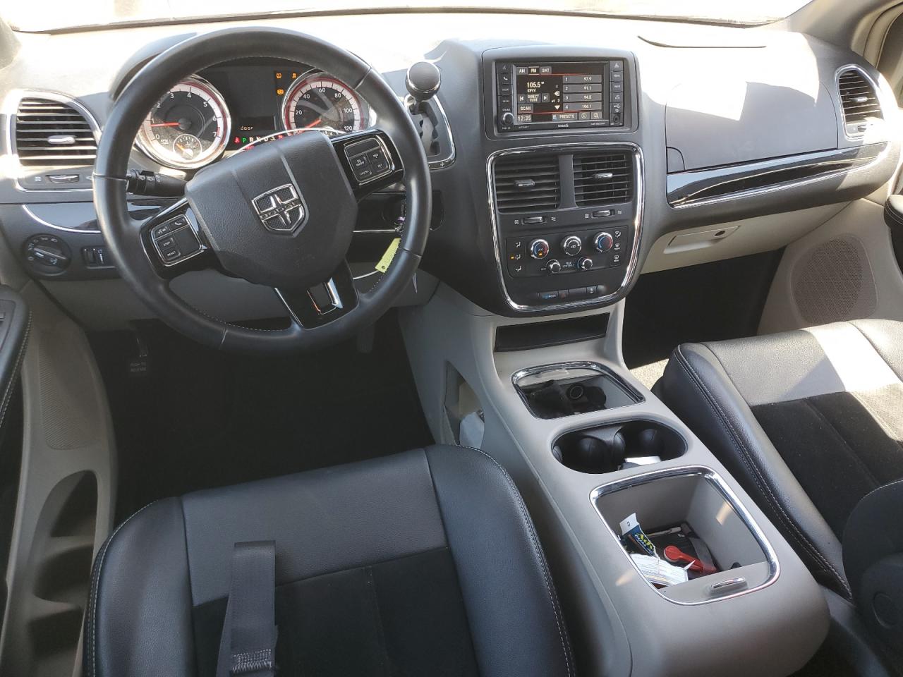 2017 Dodge Grand Caravan Sxt VIN: 2C4RDGCG9HR848280 Lot: 68913745