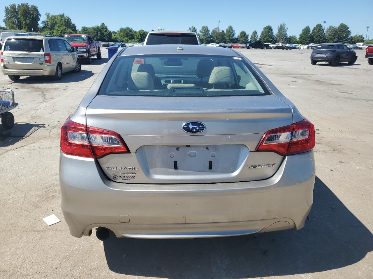 2015 Subaru Legacy 2.5I Limited VIN: 4S3BNBN69F3047182 Lot: 70361045