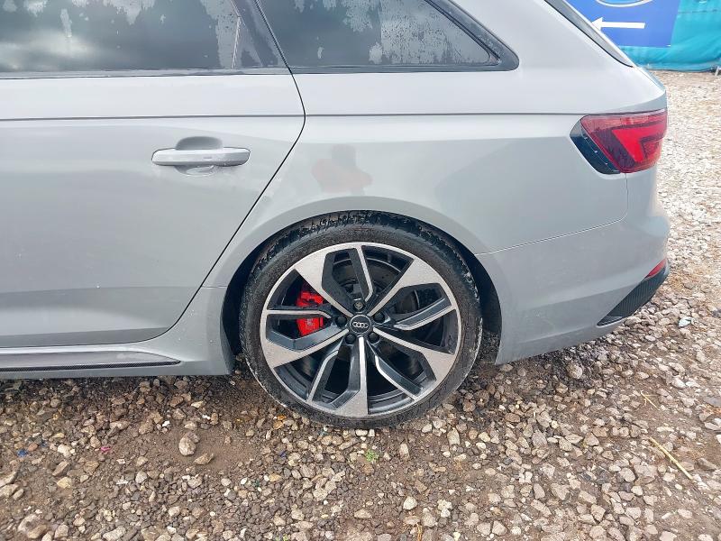 2018 AUDI RS 4 CARBO