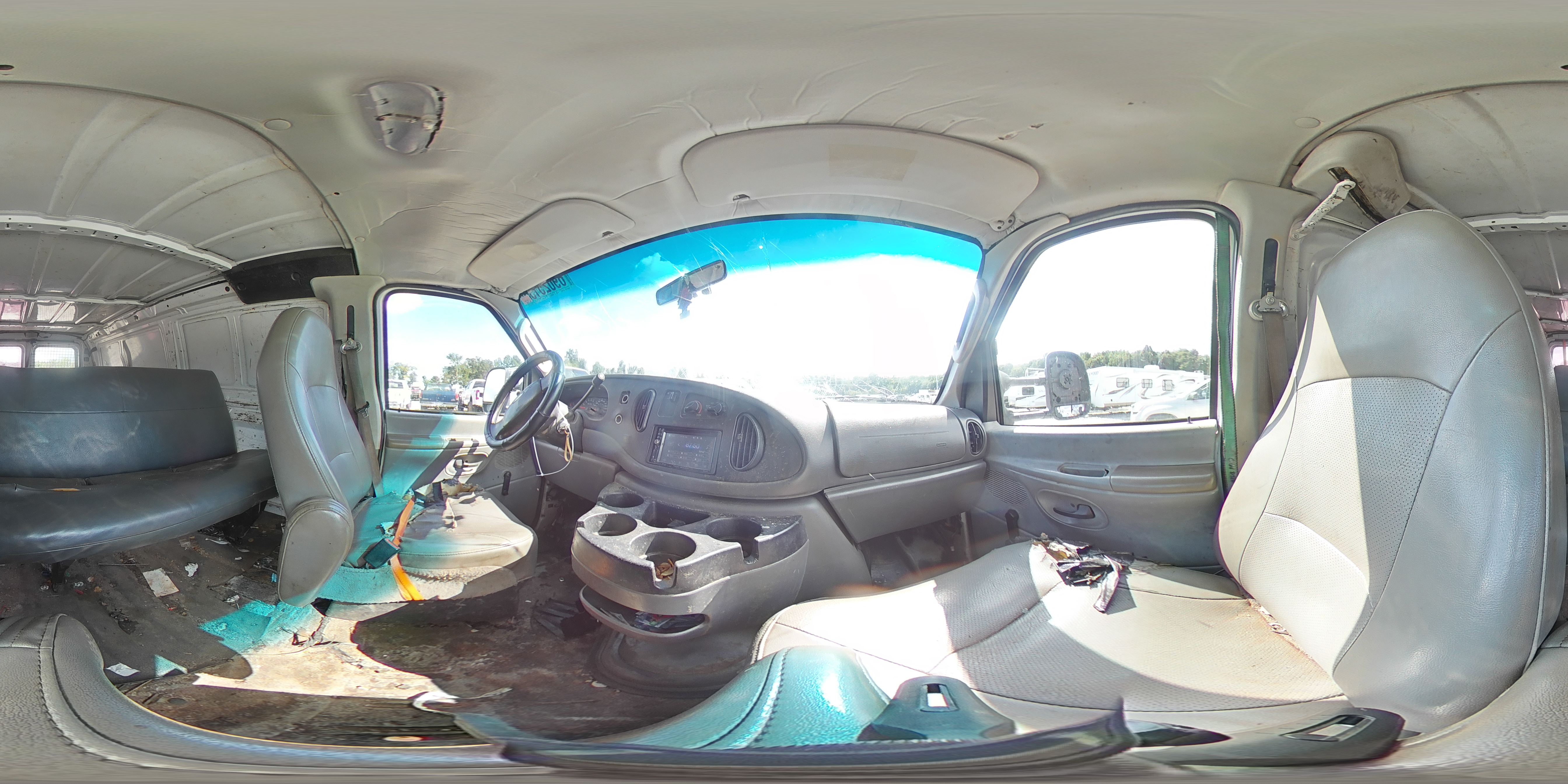 2008 Ford Econoline E250 Van VIN: 1FTNE24W08DA12851 Lot: 69025135