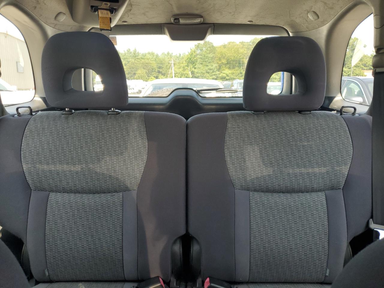 2004 Toyota Rav4 VIN: JTEHD20V040026890 Lot: 68484595