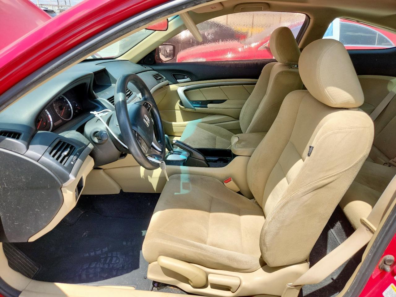 2011 Honda Accord Ex VIN: 1HGCS1B78BA012435 Lot: 68156445