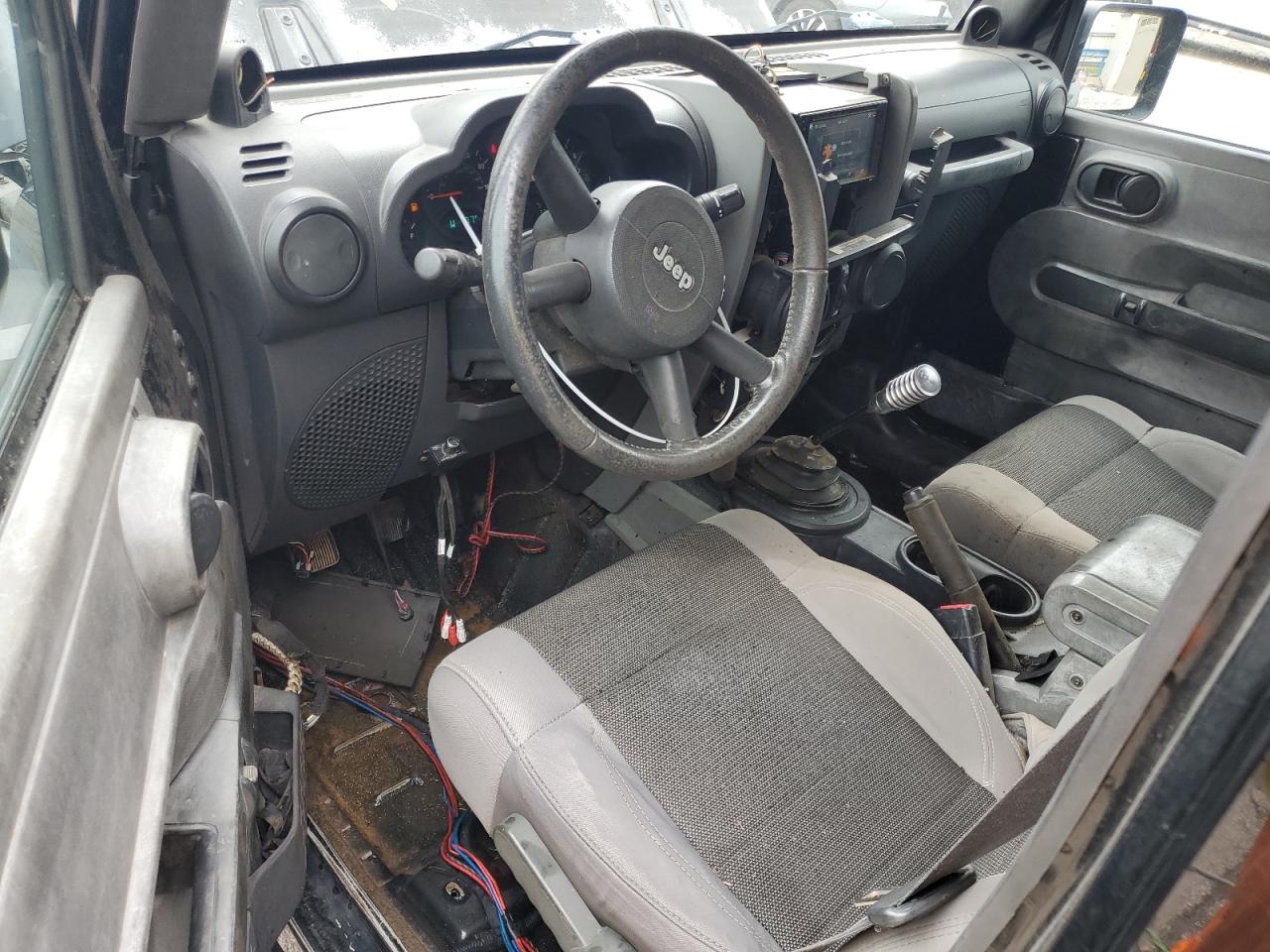 2007 Jeep Wrangler X VIN: 1J4GA391X7L105351 Lot: 67572415