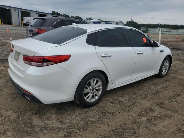  KIA OPTIMA 2018 Белы