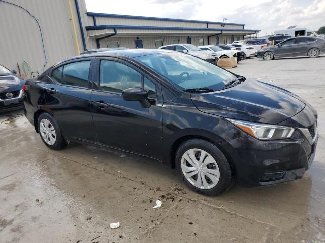  NISSAN VERSA 2020 Черный