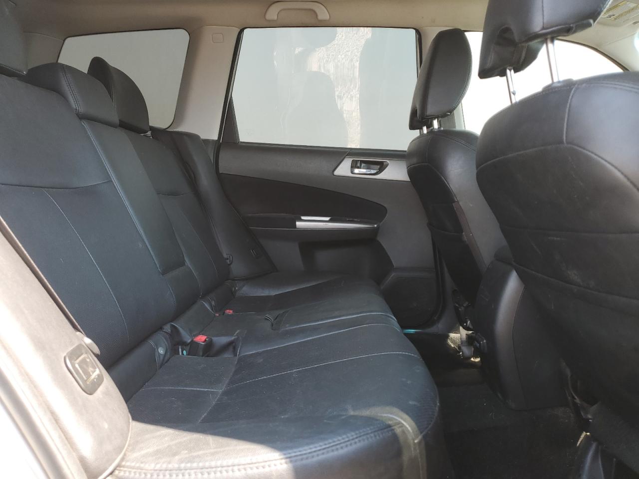 2011 Subaru Forester Limited VIN: JF2SHAEC0BH739983 Lot: 69852965