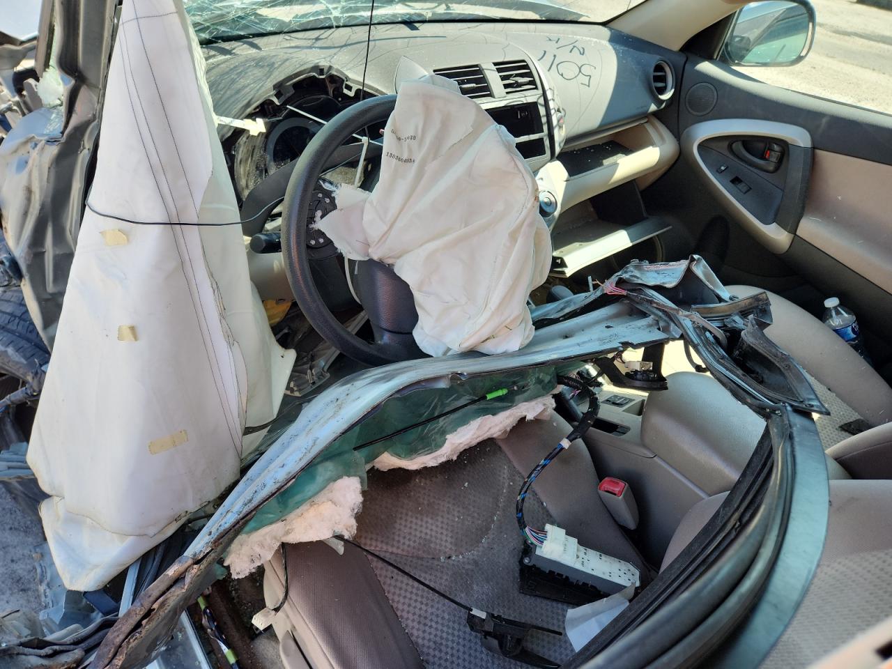 2006 Toyota Rav4 VIN: JTMBK33V466005011 Lot: 69478185