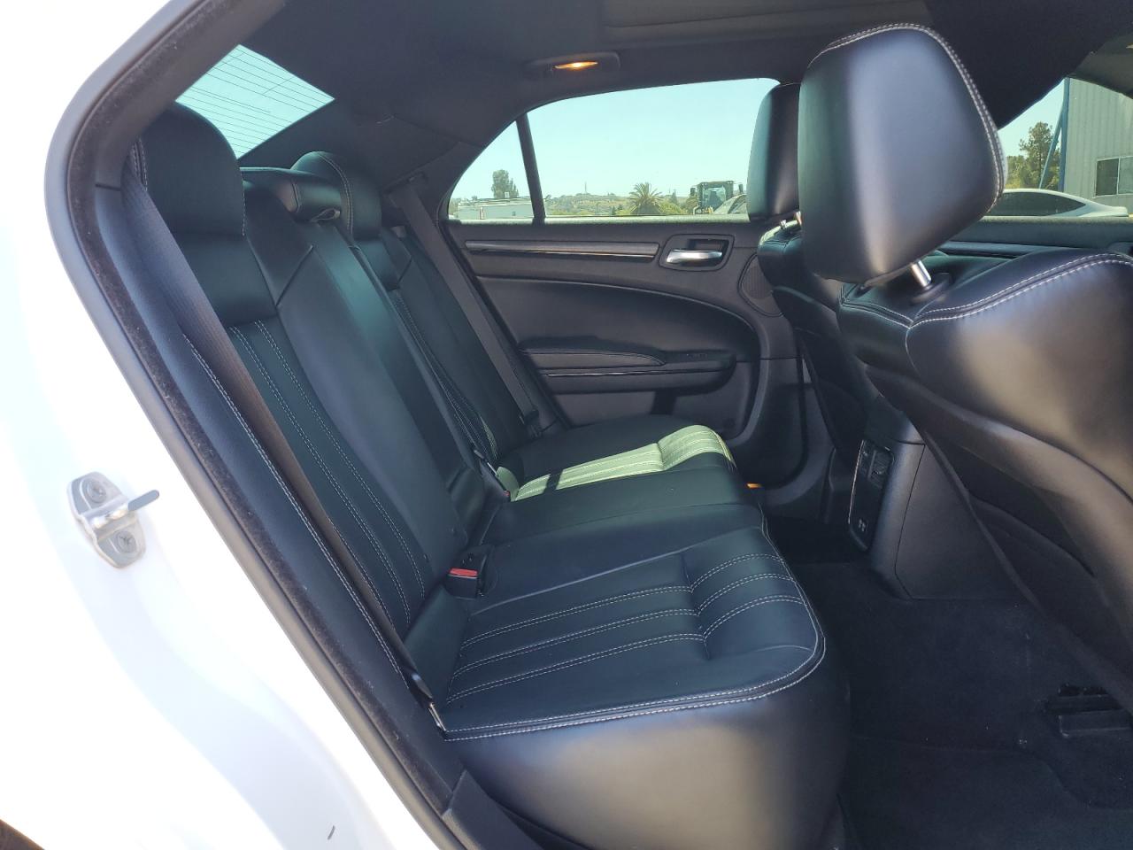 2015 Chrysler 300 S VIN: 2C3CCABT3FH736134 Lot: 67749335