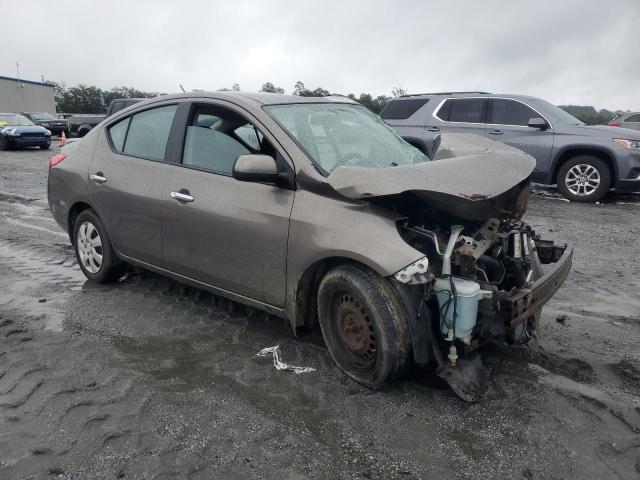  NISSAN VERSA 2013 Szary