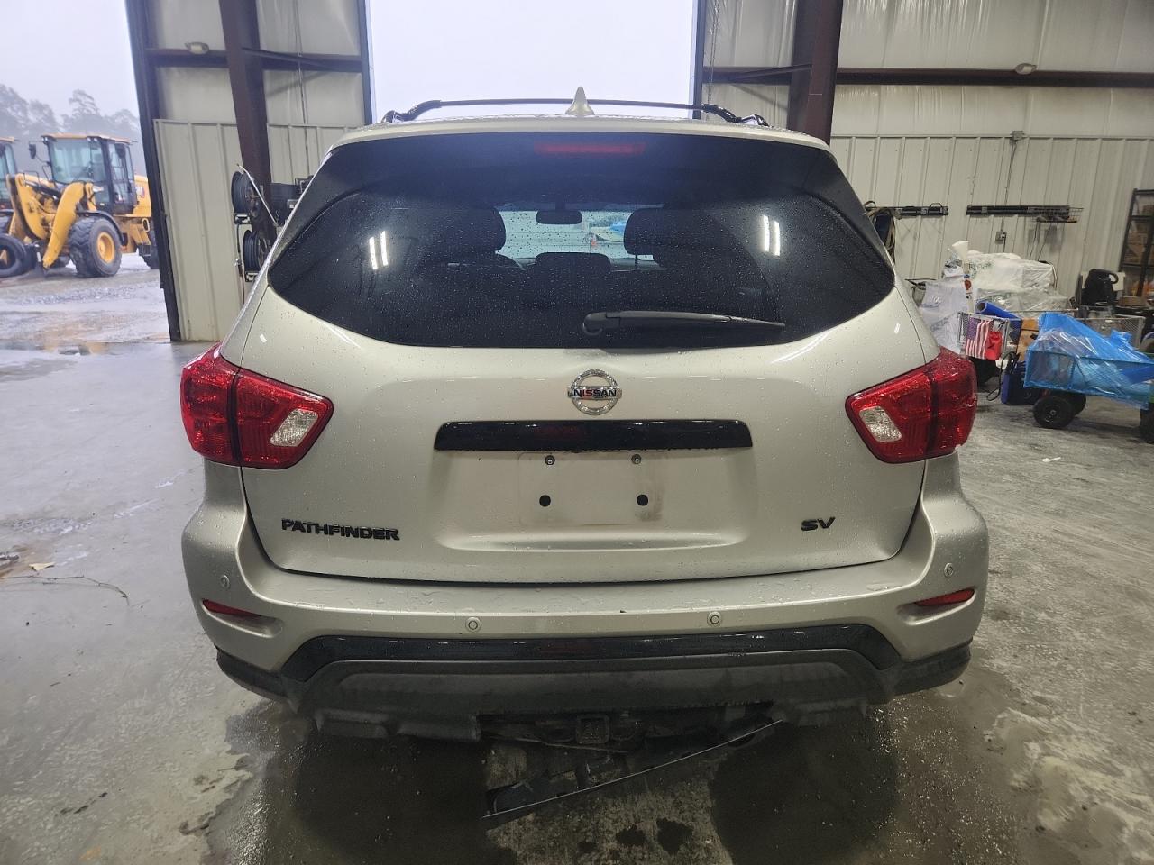 2019 Nissan Pathfinder S VIN: 5N1DR2MN8KC623940 Lot: 68331535