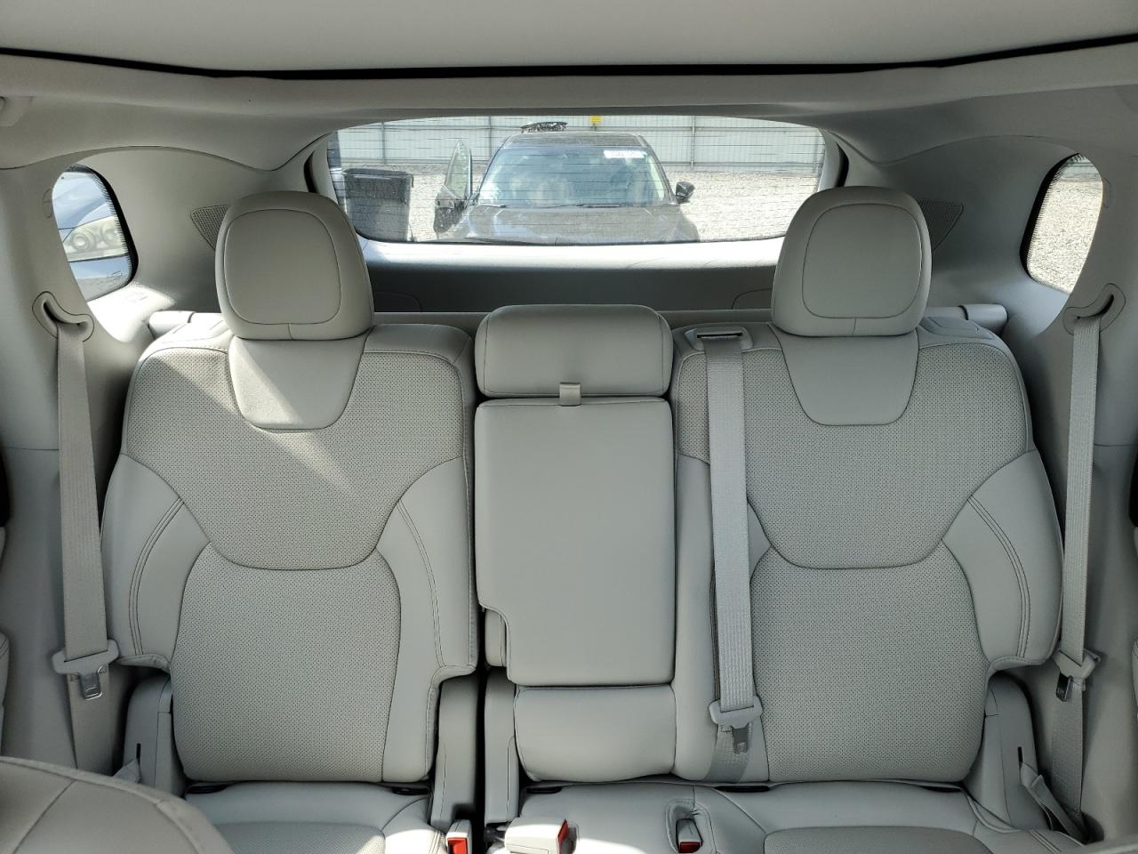 2021 Jeep Cherokee Limited VIN: 1C4PJMDX2MD170742 Lot: 70220935