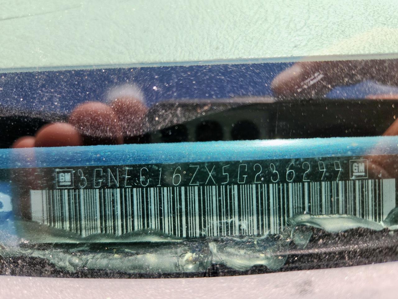 2005 Chevrolet Suburban C1500 VIN: 3GNEC16ZX5G236299 Lot: 70506975