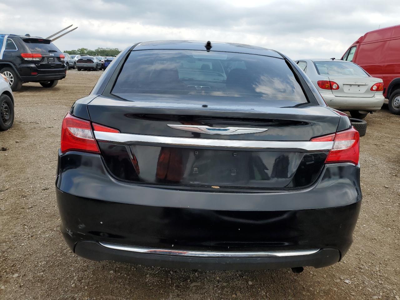 2012 Chrysler 200 Touring VIN: 1C3CCBBB5CN129670 Lot: 69292995