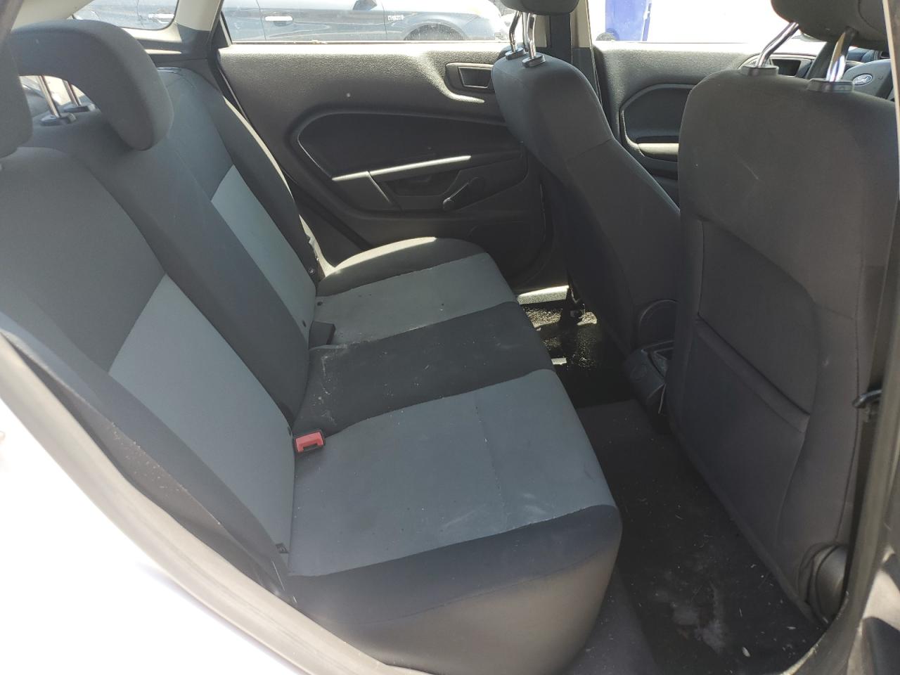 2018 Ford Fiesta S VIN: 3FADP4AJ2JM141765 Lot: 66469105