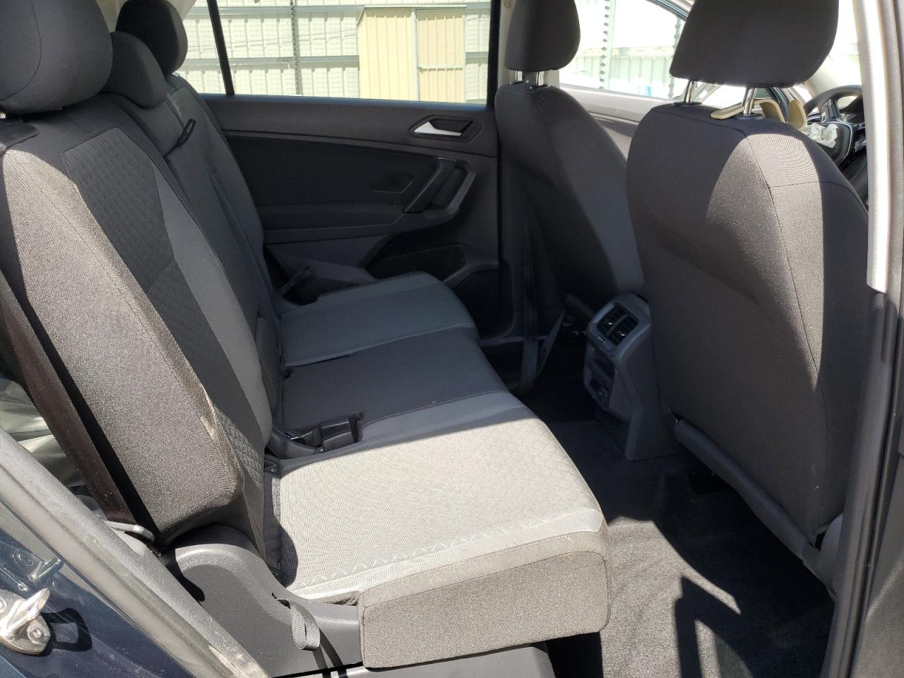 2019 Volkswagen Tiguan S VIN: 3VV1B7AX5KM130358 Lot: 68848455