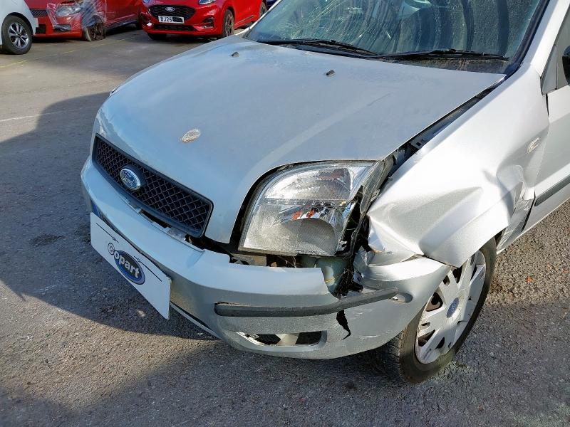 2005 FORD FUSION 1.6 2 5DR AUTO