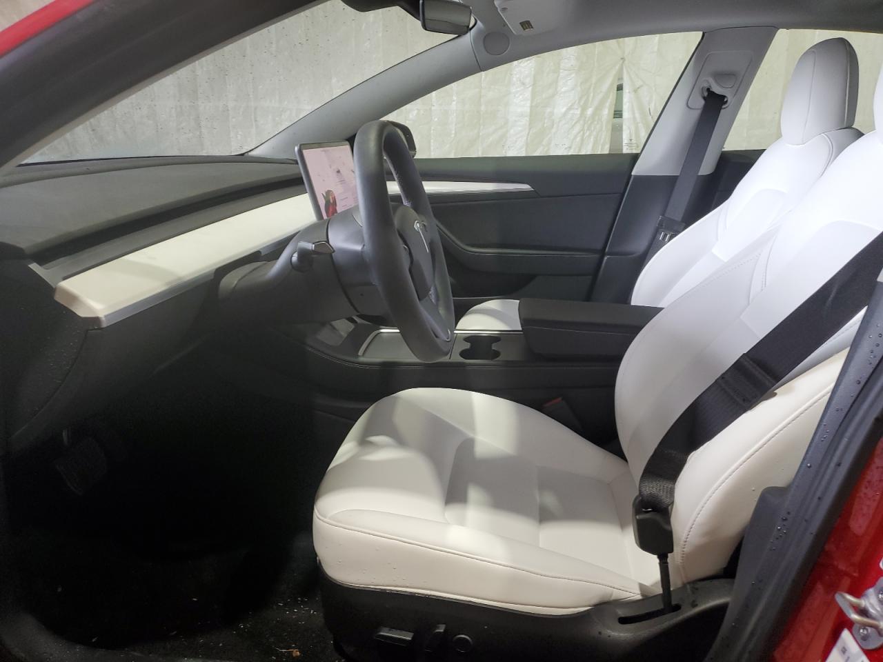 2021 Tesla Model 3 VIN: 5YJ3E1EB9MF047923 Lot: 68418445