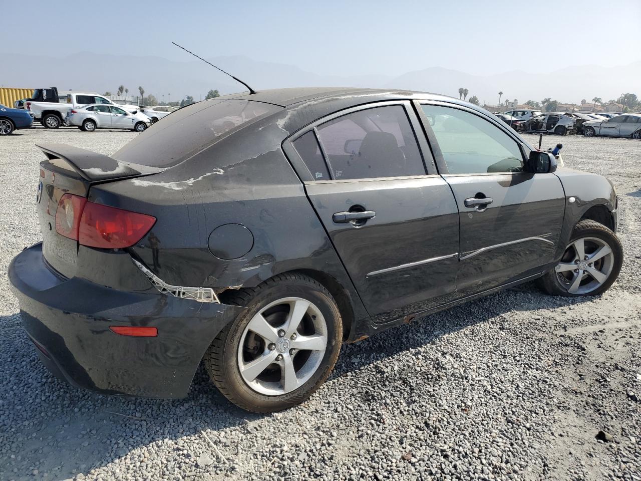 2006 Mazda 3 I charcoal null gas JM1BK12F661525724 photo #4