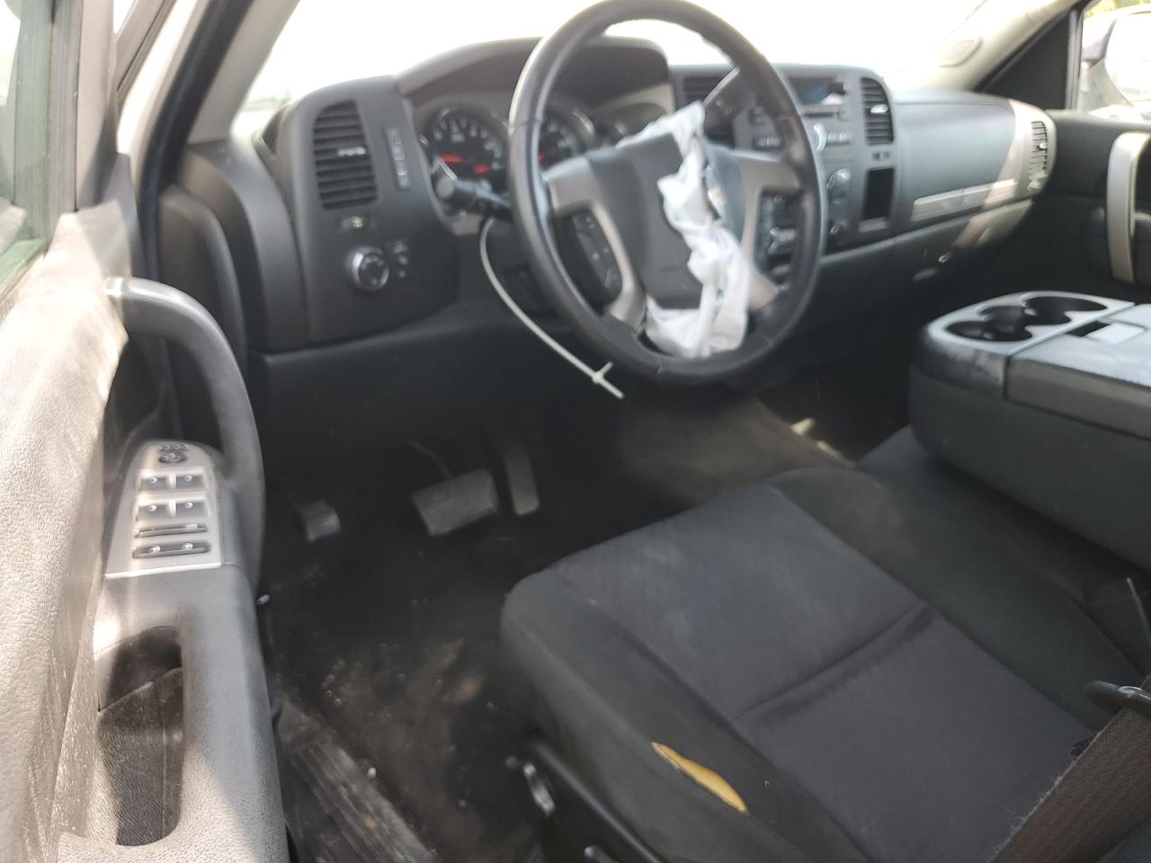 2011 Chevrolet Silverado K1500 Lt VIN: 3GCPKSE3XBG302501 Lot: 69054195