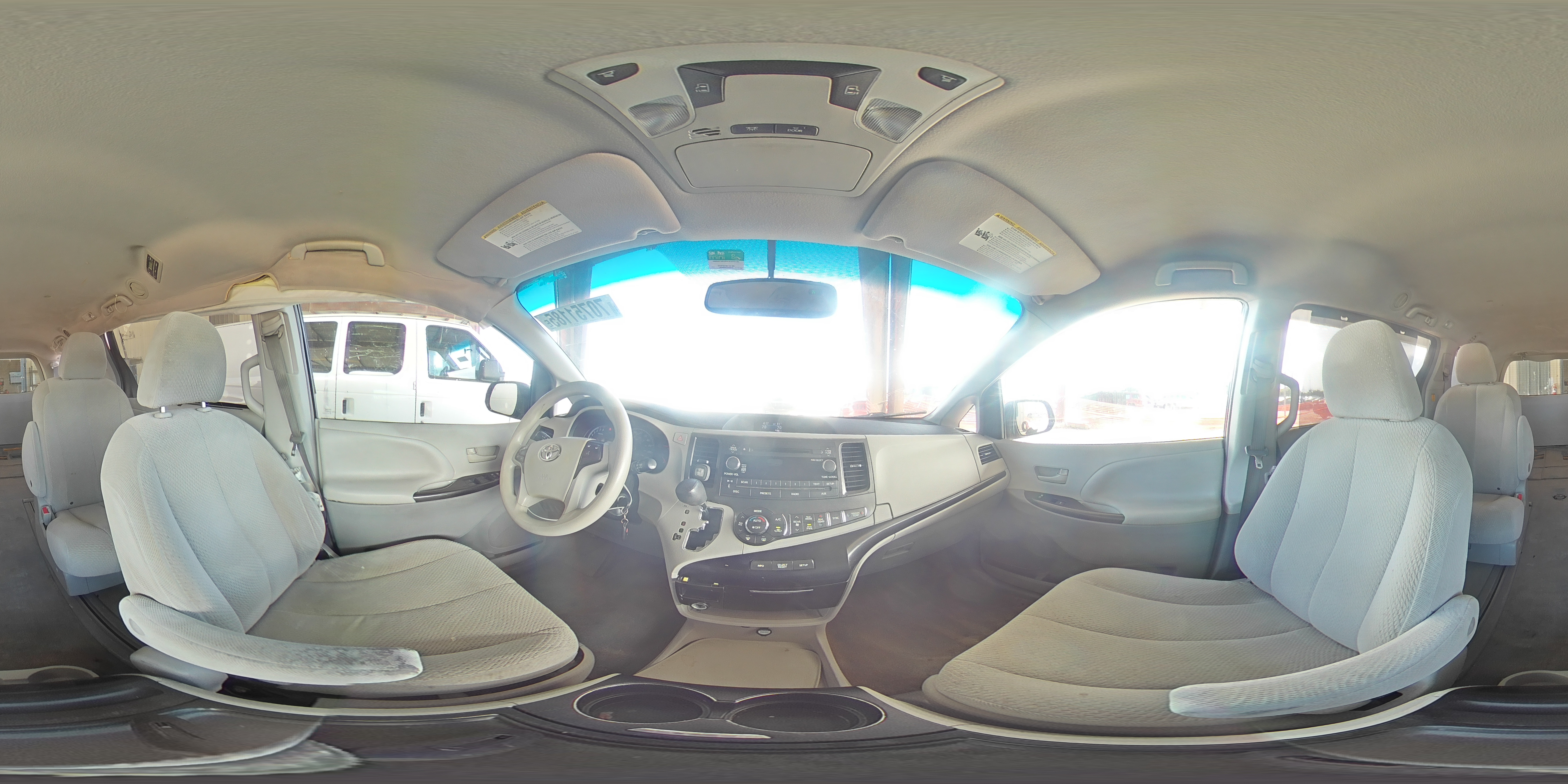 2013 Toyota Sienna Le VIN: 5TDJK3DC8DS060101 Lot: 70751185